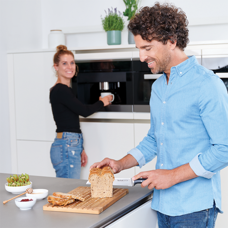 چاقو سایز 20 تفال tefal مخصوص برش نان مدل هلالی