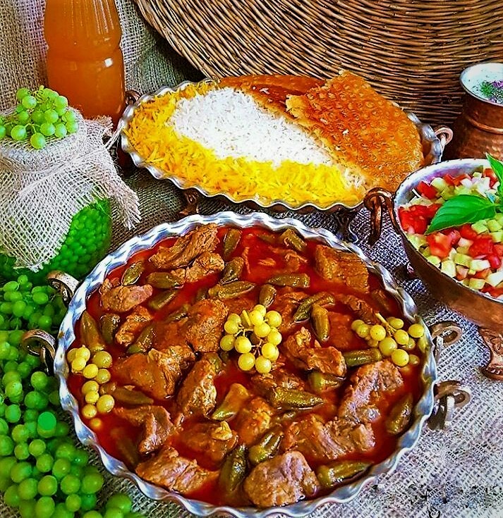 طرز تهیه خورشت بامیه 